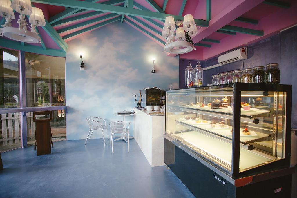 Sand & Sandals Desaru Beach Resort & Spa Экстерьер фото The interior of a typical café