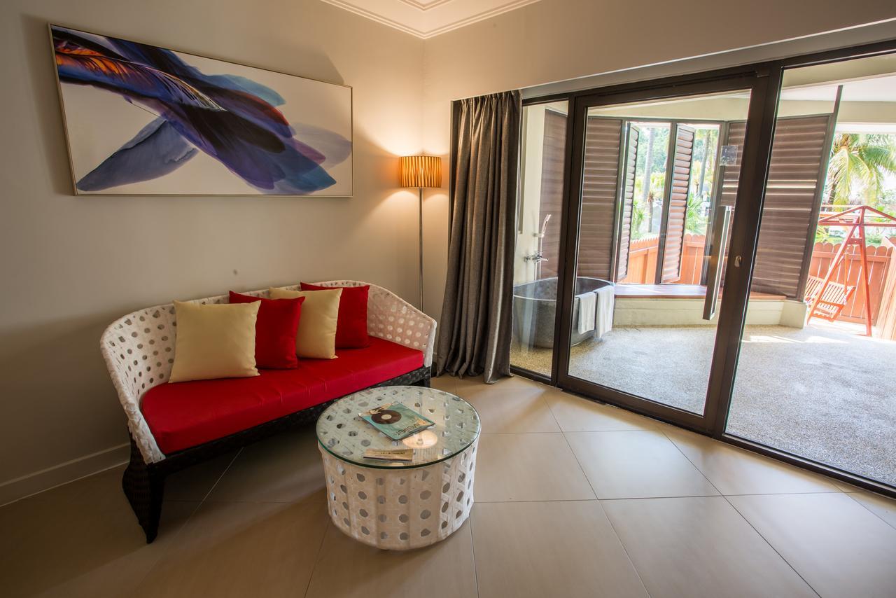 Sand & Sandals Desaru Beach Resort & Spa Экстерьер фото A room at the hotel